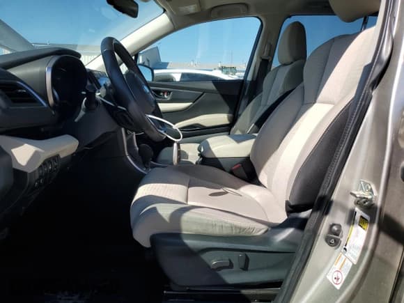 ✅ 2020 Subaru Ascent Premium • VIN: 4S4WMAED5L3404913 • Lot: 82002035. Listed on Copart with 85,943 mi. Free auction sales archive from the USA and detailed vehicle history report at DreamBid. Image 7.