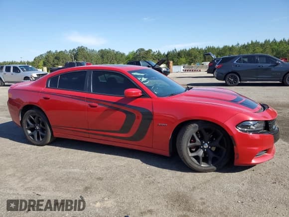 ✅ 2015 Dodge Charger RT • VIN: 2C3CDXCT6FH728897 • Lot: 53646725. Listed on Copart with 98,894 mi. Free auction sales archive from the USA and detailed vehicle history report at DreamBid. Image 4.
