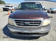 ✅ 2000 Ford F-150 XL • VIN: 1FTRX17W6YKA41445 • Lot: 85125655. Wystawiony na Copart z przebiegiem 293 500 mil. Bezpłatny archiwum sprzedaży aukcyjnych z USA i szczegółowy raport historii pojazdu na DreamBid. Zdjęcie 5.