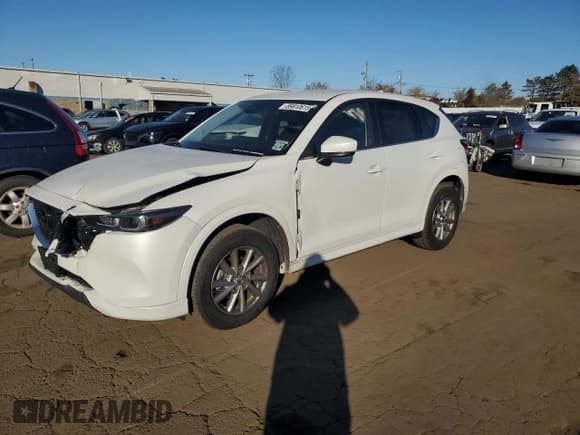 ✅ 2024 Mazda CX-5 S Select • VIN: JM3KFBBL1R0407811 • Lot: 89810615. Listed on Copart with 50,901 mi. Free auction sales archive from the USA and detailed vehicle history report at DreamBid. Image 1.