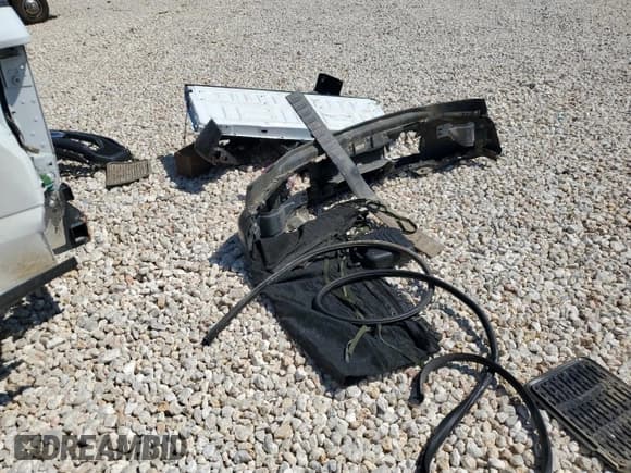 ✅ 2022 Ford F-350 XL • VIN: 1FT8X3AT8NEE36663 • Lot: 66302184. Wystawiony na Copart z przebiegiem 31 847 mil. Bezpłatny archiwum sprzedaży aukcyjnych z USA i szczegółowy raport historii pojazdu na DreamBid. Zdjęcie 14.