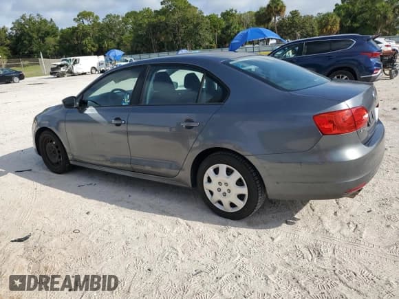 ✅ 2012 Volkswagen Jetta S • VIN: 3VW2K7AJ9CM336800 • Lot: 58382425. Listed on Copart with 98,103 mi. Free auction sales archive from the USA and detailed vehicle history report at DreamBid. Image 2.