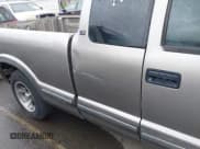 ✅ 1998 Chevrolet S-10 LS • VIN: 1GCCS19X0W8129721 • Lot: 41927965. Listed on IAAI with 180,056 mi. Free auction sales archive from the USA and detailed vehicle history report at DreamBid. Image 13.