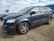 ✅ 2014 Chrysler Town & Country Touring • VIN: 2C4RC1BG7ER309959 • Лот: 52982415. Опубликован ранее на Copart с пробегом 104 189 миль. Бесплатный доступ к архиву аукционных продаж из США и подробный отчёт об истории автомобиля на DreamBid. Изображение 1.