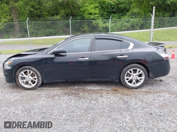 ✅ 2014 Nissan Maxima SV • VIN: 1N4AA5AP3EC905841 • Lot: 42336362. Listed on IAAI with 100,185 mi. Free auction sales archive from the USA and detailed vehicle history report at DreamBid. Image 14.