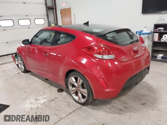 ✅ 2012 Hyundai Veloster w/Gray Int • VIN: KMHTC6AD0CU023182 • Lot: 41129872. Wystawiony na IAAI z przebiegiem 85 392 mil. Bezpłatny archiwum sprzedaży aukcyjnych z USA i szczegółowy raport historii pojazdu na DreamBid. Zdjęcie 3.
