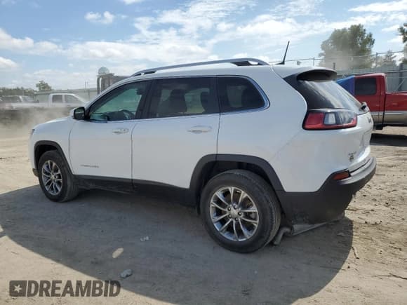 ✅ 2020 Jeep Cherokee Latitude Plus • VIN: 1C4PJMLB4LD564201 • Lot: 82052435. Wystawiony na Copart z przebiegiem 89 346 mil. Bezpłatny archiwum sprzedaży aukcyjnych z USA i szczegółowy raport historii pojazdu na DreamBid. Zdjęcie 2.