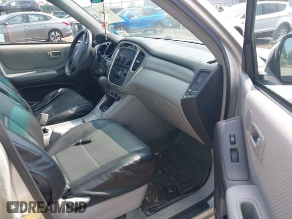 ✅ 2007 Toyota Highlander w/3rd Row • VIN: JTEEW21A870048021 • Лот: 42743453. Опубликован ранее на IAAI с пробегом 171 502 миль. Бесплатный доступ к архиву аукционных продаж из США и подробный отчёт об истории автомобиля на DreamBid. Изображение 5.