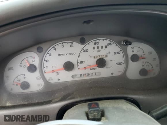 ✅ 2003 Ford Explorer Sport Trac XLS • VIN: 1FMZU77E13UB07895 • Lot: 90637575. Listed on Copart with 203,918 mi. Free auction sales archive from the USA and detailed vehicle history report at DreamBid. Image 9.