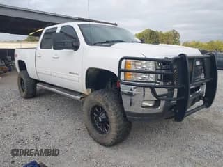 ✅ 2013 Chevrolet Silverado 2500HD LTZ • VIN: 1GC1KYE83DF108790 • Лот: 43396484. Опубликован ранее на IAAI с пробегом 194 275 миль. Бесплатный доступ к архиву аукционных продаж из США и подробный отчёт об истории автомобиля на DreamBid. Изображение 1.