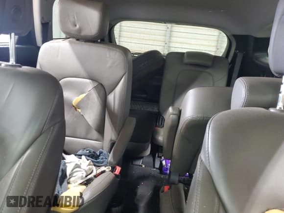 ✅ 2017 Hyundai Santa Fe Limited • VIN: KM8SN4HF7HU232170 • Лот: 54485665. Опубликован ранее на Copart с пробегом Не указан. Бесплатный доступ к архиву аукционных продаж из США и подробный отчёт об истории автомобиля на DreamBid. Изображение 10.