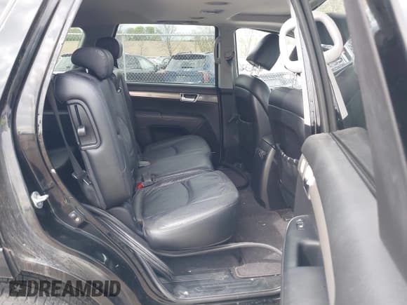 ✅ 2009 Kia Borrego EX • VIN: KNDJH742295036810 • Лот: 42178357. Опубликован ранее на IAAI с пробегом 124 391 миль. Бесплатный доступ к архиву аукционных продаж из США и подробный отчёт об истории автомобиля на DreamBid. Изображение 8.