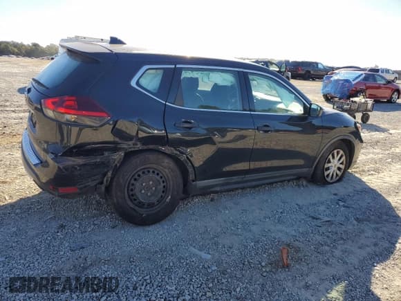 ✅ 2018 Nissan Rogue S • VIN: KNMAT2MT5JP557698 • Lot: 89823355. Wystawiony na Copart z przebiegiem 111 503 mil. Bezpłatny archiwum sprzedaży aukcyjnych z USA i szczegółowy raport historii pojazdu na DreamBid. Zdjęcie 3.