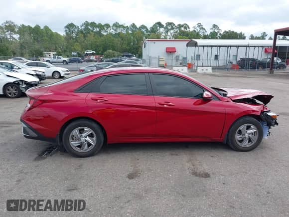 2024 Hyundai Elantra SE with VIN KMHLL4DG0RU840042, listed as a IAAI auction lot 43345194 with 33,567 mi miles and . Bid and sale history available at DreamBid. Image 13.