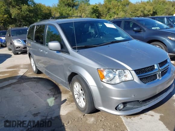 ✅ 2018 Dodge Grand Caravan SXT • VIN: 2C4RDGCG5JR326381 • Лот: 43567125. Опубликован ранее на IAAI с пробегом 182 630 миль. Бесплатный доступ к архиву аукционных продаж из США и подробный отчёт об истории автомобиля на DreamBid. Изображение 1.