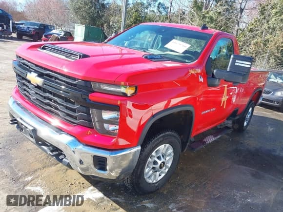 ✅ 2024 Chevrolet Silverado 2500HD • VIN: 1GC0YLE79RF155477 • Lot: 41679710. Listed on IAAI with 33,043 mi. Free auction sales archive from the USA and detailed vehicle history report at DreamBid. Image 19.