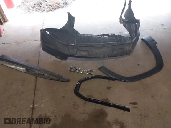 ✅ 2020 GMC Terrain SLE • VIN: 3GKALTEV3LL157938 • Lot: 43479788. Wystawiony na IAAI z przebiegiem 22 951 mil. Bezpłatny archiwum sprzedaży aukcyjnych z USA i szczegółowy raport historii pojazdu na DreamBid. Zdjęcie 11.