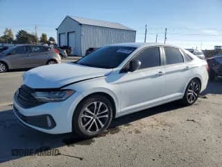 ✅ 2022 Volkswagen Jetta Sport • VIN: 3VWBM7BUXNM019193 • Lot: 89934705. Listed on Copart with 53,726 mi. Free auction sales archive from the USA and detailed vehicle history report at DreamBid. Image 1.