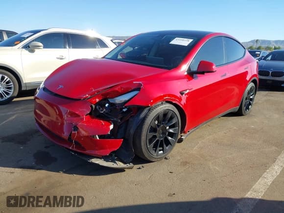 ✅ 2023 Tesla Model Y Long Range • VIN: 7SAYGDEE1PF668687 • Lot: 43590228. Wystawiony na IAAI z przebiegiem 32 564 mil. Bezpłatny archiwum sprzedaży aukcyjnych z USA i szczegółowy raport historii pojazdu na DreamBid. Zdjęcie 19.