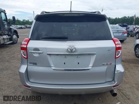 ✅ 2011 Toyota RAV4 Sport • VIN: JTMRK4DV1B5104114 • Lot: 42638131. Listed on IAAI with 190,310 mi. Free auction sales archive from the USA and detailed vehicle history report at DreamBid. Image 16.