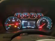 ✅ 2018 Chevrolet Silverado 1500 LT • VIN: 3GCUKREC1JG634532 • Lot: 91496155. Wystawiony na Copart z przebiegiem 133 104 mil. Bezpłatny archiwum sprzedaży aukcyjnych z USA i szczegółowy raport historii pojazdu na DreamBid. Zdjęcie 9.