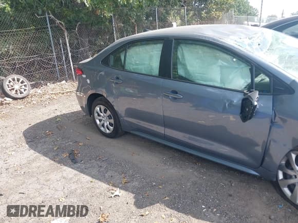 ✅ 2025 Toyota Corolla Hybrid LE • VIN: JTDBCMFE0S3094117 • Lot: 43275087. Listed on IAAI with 3,504 mi. Free auction sales archive from the USA and detailed vehicle history report at DreamBid. Image 18.