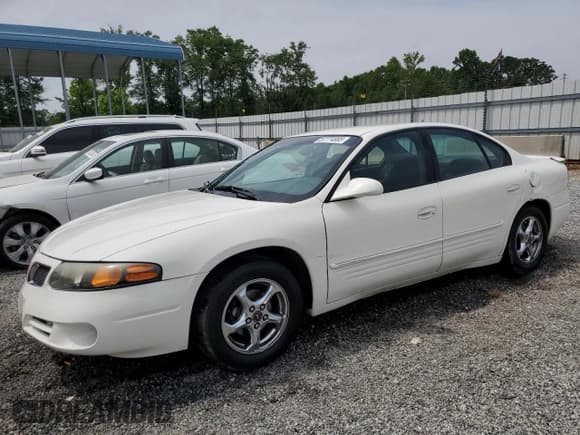 ✅ 2005 Pontiac Bonneville SE • VIN: 1G2HX52K45U189122 • Lot: 57774885. Wystawiony na Copart z przebiegiem 133 484 mil. Bezpłatny archiwum sprzedaży aukcyjnych z USA i szczegółowy raport historii pojazdu na DreamBid. Zdjęcie 1.