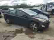 2013 Hyundai Elantra GLS z VIN KMHDH4AE9DU879388, wystawiony jako Copart lot #85315495 z przebiegiem 122 355 mil mil oraz Szkoda całkowita • Salvage title. Historia ofert i sprzedaży dostępna na DreamBid. Obrazek 4.