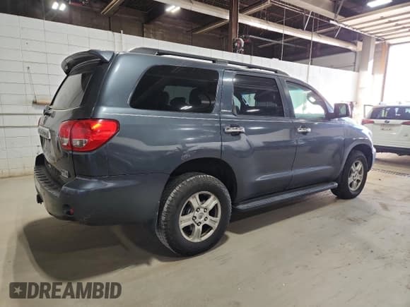 ✅ 2008 Toyota Sequoia Limited • VIN: 5TDBY68A18S013205 • Лот: 90739965. Опубликован ранее на Copart с пробегом 264 627 миль. Бесплатный доступ к архиву аукционных продаж из США и подробный отчёт об истории автомобиля на DreamBid. Изображение 3.