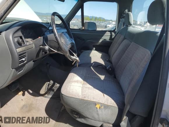 ✅ 1993 Ford F-150 • VIN: 1FTEF14N9PLA16609 • Лот: 53140095. Опубликован ранее на Copart с пробегом 189 253 миль. Бесплатный доступ к архиву аукционных продаж из США и подробный отчёт об истории автомобиля на DreamBid. Изображение 7.
