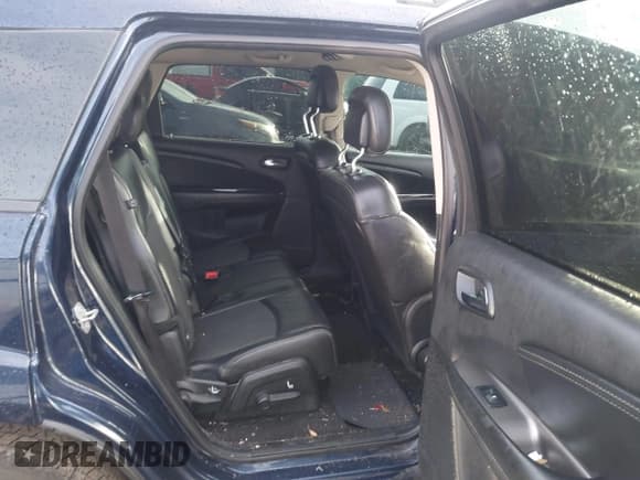 ✅ 2017 Dodge Journey Crossroad Plus • VIN: 3C4PDCGB2HT676783 • Lot: 43656468. Listed on IAAI with 138,552 mi. Free auction sales archive from the USA and detailed vehicle history report at DreamBid. Image 8.