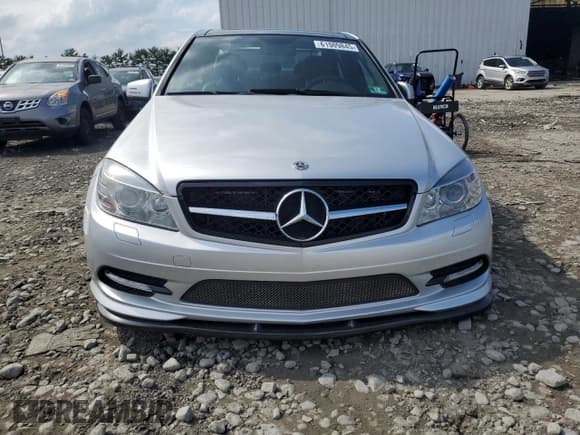 ✅ 2010 Mercedes-Benz C 350 Sport • VIN: WDDGF5GB2AR103456 • Lot: 61009845. Listed on Copart with 96,737 mi. Free auction sales archive from the USA and detailed vehicle history report at DreamBid. Image 5.