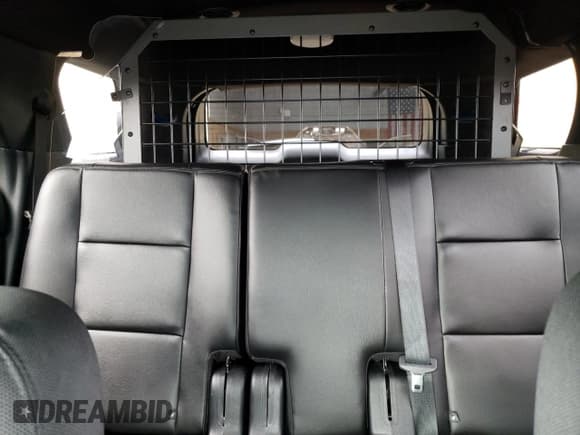 ✅ 2017 Ford Police Interceptor Utility • VIN: 1FM5K8AT4HGC26774 • Лот: 55945125. Опубликован ранее на Copart с пробегом 99 085 миль. Бесплатный доступ к архиву аукционных продаж из США и подробный отчёт об истории автомобиля на DreamBid. Изображение 10.