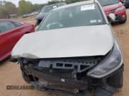 ✅ 2020 Hyundai Accent SE • VIN: 3KPC24A68LE099132 • Lot: 41923649. Wystawiony na IAAI z przebiegiem 100 098 mil. Bezpłatny archiwum sprzedaży aukcyjnych z USA i szczegółowy raport historii pojazdu na DreamBid. Zdjęcie 13.