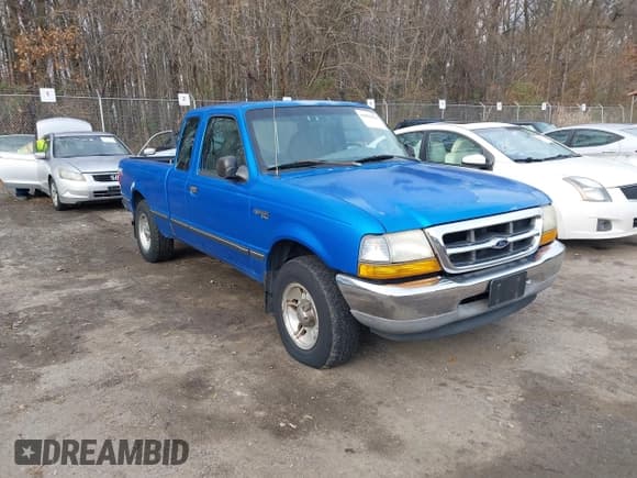 ✅ 1999 Ford Ranger XL • VIN: 1FTYR14V3XPA36271 • Лот: 43904194. Опубликован ранее на IAAI с пробегом 261 445 миль. Бесплатный доступ к архиву аукционных продаж из США и подробный отчёт об истории автомобиля на DreamBid. Изображение 1.