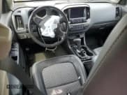 ✅ 2017 Chevrolet Colorado 4WD Z71 • VIN: 1GCGTDEN4H1263261 • Лот: 61678454. Опубликован ранее на Copart с пробегом 63 565 миль. Бесплатный доступ к архиву аукционных продаж из США и подробный отчёт об истории автомобиля на DreamBid. Изображение 8.