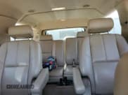 ✅ 2007 Chevrolet Suburban LT • VIN: 1GNFK16327J314174 • Lot: 75510724. Wystawiony na Copart z przebiegiem 238 415 mil. Bezpłatny archiwum sprzedaży aukcyjnych z USA i szczegółowy raport historii pojazdu na DreamBid. Zdjęcie 10.