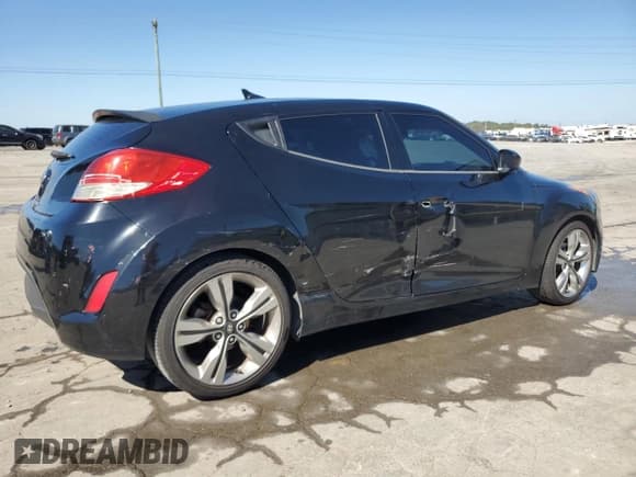 ✅ 2012 Hyundai Veloster w/Gray Int • VIN: KMHTC6AD5CU057456 • Lot: 74813624. Wystawiony na Copart z przebiegiem 145 846 mil. Bezpłatny archiwum sprzedaży aukcyjnych z USA i szczegółowy raport historii pojazdu na DreamBid. Zdjęcie 3.