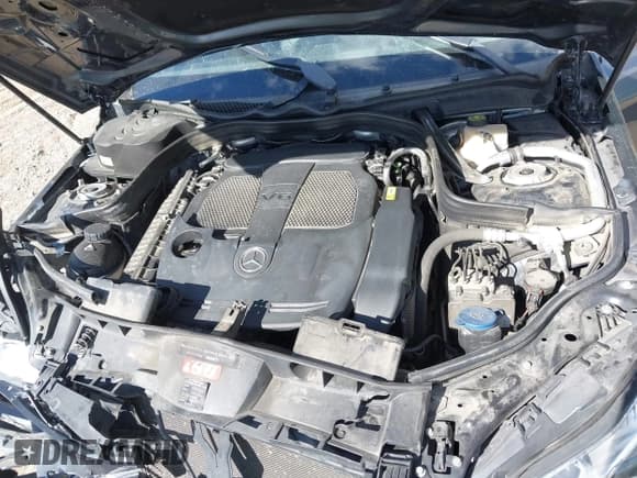 ✅ 2014 Mercedes-Benz E 350 Sport • VIN: WDDHF8JB2EB053638 • Lot: 43524783. Wystawiony na IAAI z przebiegiem 148 932 mil. Bezpłatny archiwum sprzedaży aukcyjnych z USA i szczegółowy raport historii pojazdu na DreamBid. Zdjęcie 10.