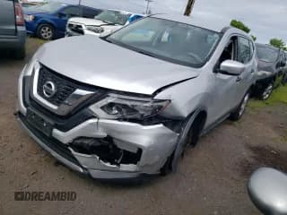 ✅ 2017 Nissan Rogue S • VIN: JN8AT2MT7HW150227 • Lot: 85199125. Wystawiony na Copart z przebiegiem 55 090 mil. Bezpłatny archiwum sprzedaży aukcyjnych z USA i szczegółowy raport historii pojazdu na DreamBid. Zdjęcie 1.