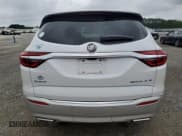 ✅ 2018 Buick Enclave Avenir • VIN: 5GAERDKW5JJ272268 • Lot: 60118705. Wystawiony na Copart z przebiegiem 49 638 mil. Bezpłatny archiwum sprzedaży aukcyjnych z USA i szczegółowy raport historii pojazdu na DreamBid. Zdjęcie 6.
