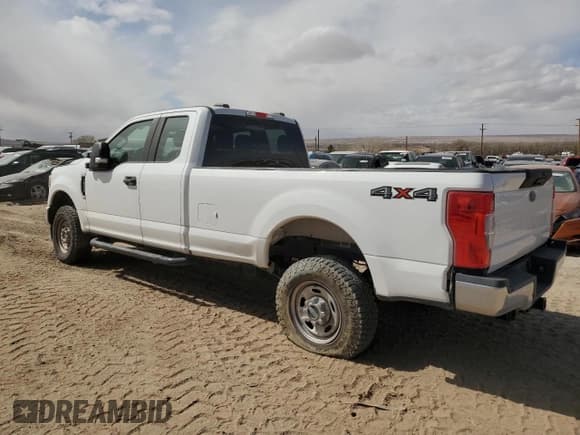 ✅ 2020 Ford F-250 XL • VIN: 1FT7X2B64LEC47102 • Lot: 46455255. Wystawiony na Copart z przebiegiem 138 569 mil. Bezpłatny archiwum sprzedaży aukcyjnych z USA i szczegółowy raport historii pojazdu na DreamBid. Zdjęcie 2.