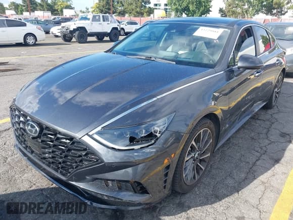 ✅ 2020 Hyundai Sonata Limited • VIN: 5NPEH4J22LH055837 • Лот: 43229881. Опубликован ранее на IAAI с пробегом 57 215 миль. Бесплатный доступ к архиву аукционных продаж из США и подробный отчёт об истории автомобиля на DreamBid. Изображение 17.