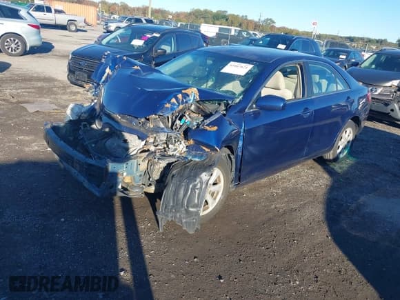 ✅ 2011 Toyota Camry LE • VIN: 4T1BF3EK4BU665607 • Lot: 43467621. Listed on IAAI with 87,660 mi. Free auction sales archive from the USA and detailed vehicle history report at DreamBid. Image 18.