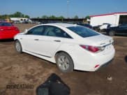 ✅ 2014 Hyundai Sonata Limited • VIN: KMHEC4A43EA117445 • Lot: 42441934. Wystawiony na IAAI z przebiegiem 75 037 mil. Bezpłatny archiwum sprzedaży aukcyjnych z USA i szczegółowy raport historii pojazdu na DreamBid. Zdjęcie 3.