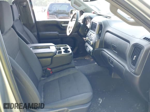 ✅ 2023 GMC Sierra 1500 Pro • VIN: 1GTRUAED3PZ302109 • Lot: 42435825. Wystawiony na IAAI z przebiegiem 67 929 mil. Bezpłatny archiwum sprzedaży aukcyjnych z USA i szczegółowy raport historii pojazdu na DreamBid. Zdjęcie 5.