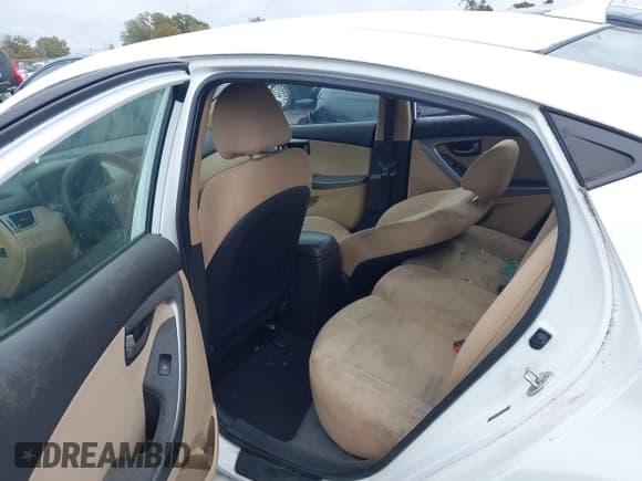 ✅ 2013 Hyundai Elantra GLS • VIN: 5NPDH4AE5DH271902 • Лот: 43568443. Опубликован ранее на IAAI с пробегом 144 473 миль. Бесплатный доступ к архиву аукционных продаж из США и подробный отчёт об истории автомобиля на DreamBid. Изображение 8.