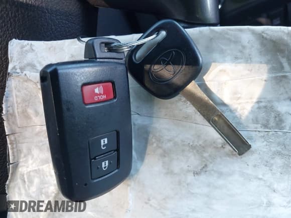 ✅ 2022 Toyota Tacoma TRD Off Road • VIN: 3TMCZ5ANXNM461415 • Лот: 43540871. Опубликован ранее на IAAI с пробегом 74 677 миль. Бесплатный доступ к архиву аукционных продаж из США и подробный отчёт об истории автомобиля на DreamBid. Изображение 11.