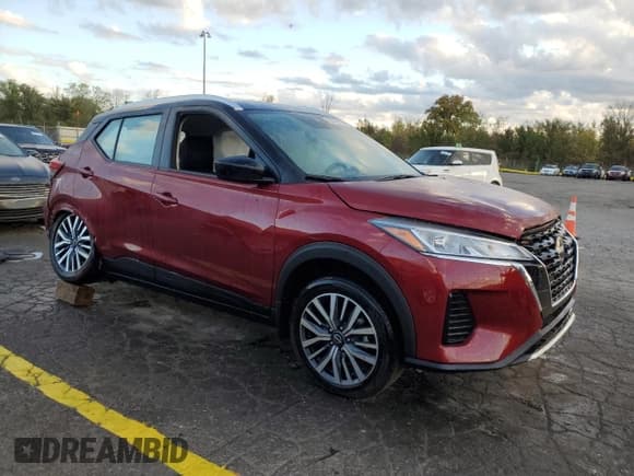 ✅ 2024 Nissan Kicks SV • VIN: 3N1CP5CV8RL509981 • Лот: 85176115. Опубликован ранее на Copart с пробегом 8 915 миль. Бесплатный доступ к архиву аукционных продаж из США и подробный отчёт об истории автомобиля на DreamBid. Изображение 4.