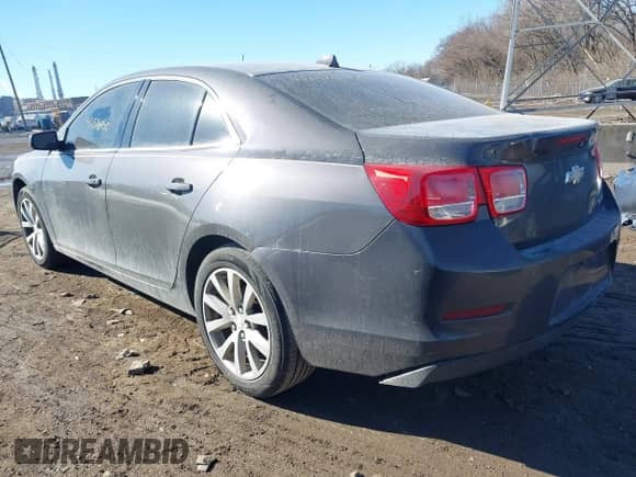 2013 Chevrolet Malibu LT z VIN 1G11E5SA4DF255089, wystawiony jako IAAI lot #41376450 z przebiegiem 159 824 mil mil oraz . Historia ofert i sprzedaży dostępna na DreamBid. Obrazek 3.